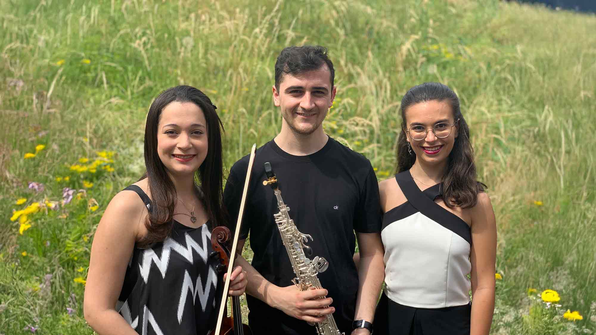 Musik im Alten Pfarrhaus in Vellern – klangreiches Zusammenspiel mit dem Alma Trio, 20. Februar 2025 Musik im Alten Pfarrhaus in Vellern – klangreiches Zusammenspiel mit dem Alma Trio, 20. Februar 2025